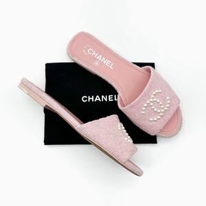 CHANEL 2022 Pink Terry Pearl CC Sandals Size 38 Mules Open Toe Slides
